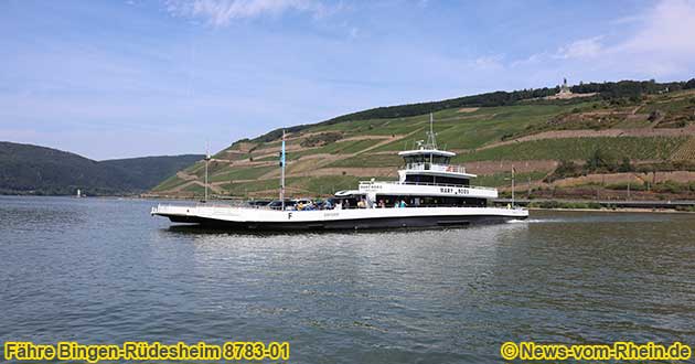 Die Rheinfhre verbindet Bingen mit Rdesheim am Rhein.